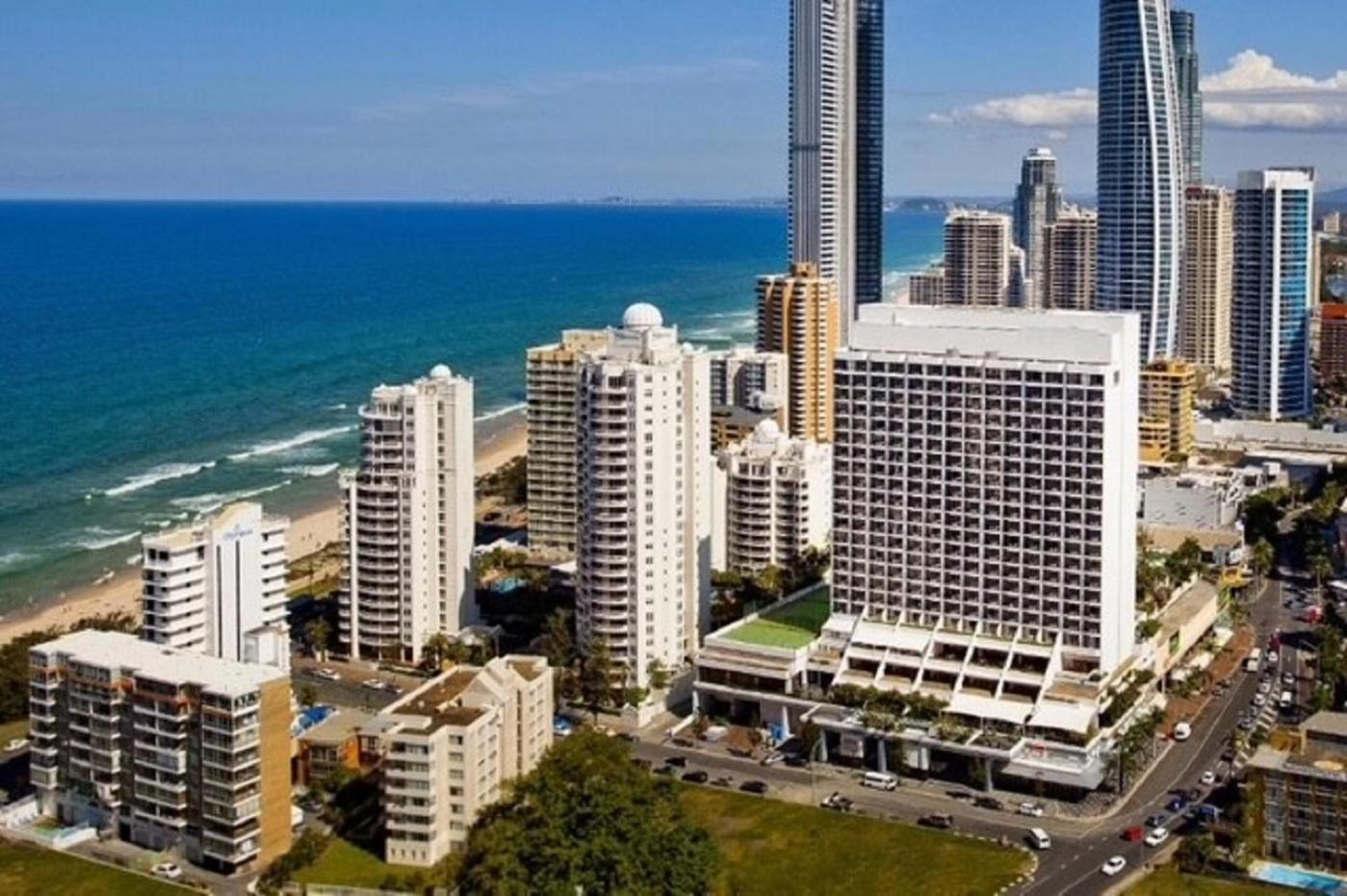 Hotel Sea View Heart Of Surfers Paradise