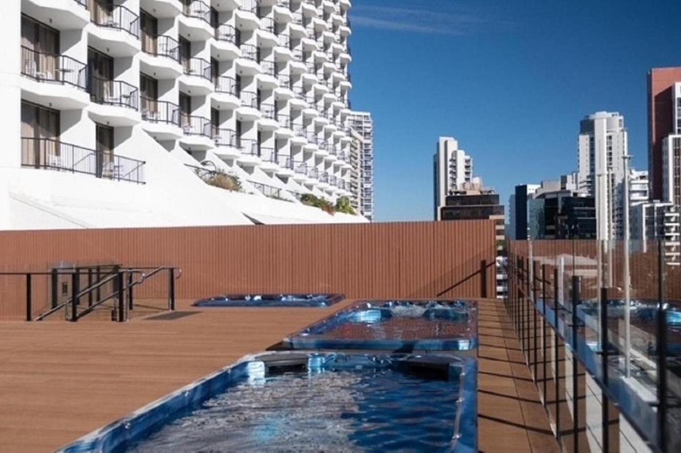 Sea View Heart Of Surfers Paradise